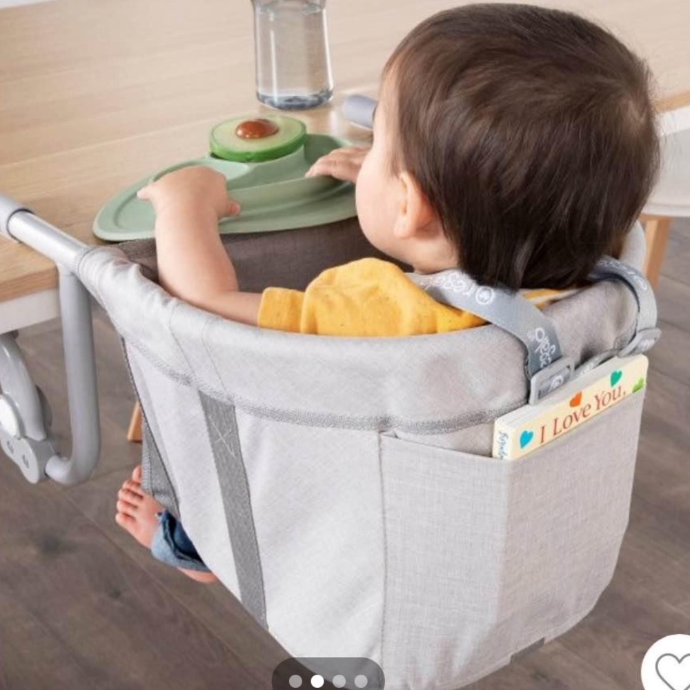 Regalo hook-on highchair